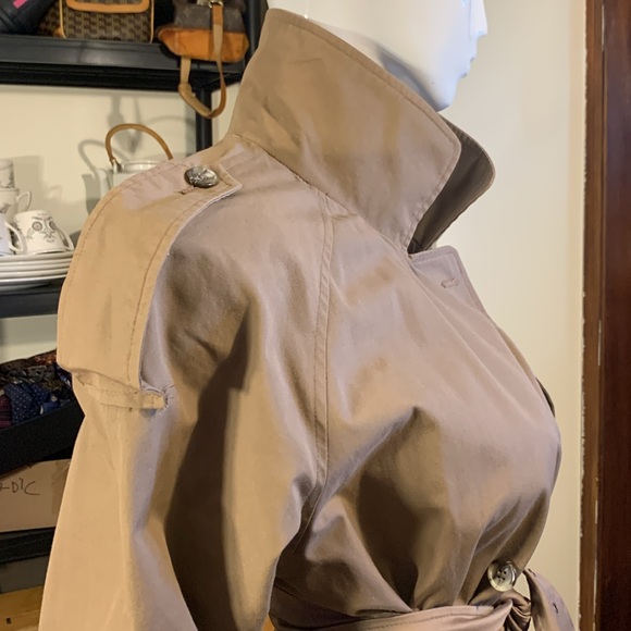 70’s VINTAGE AVON TRENCH COAT , MADE IN BRITISH HONG KONG - Picture 7 of 16
